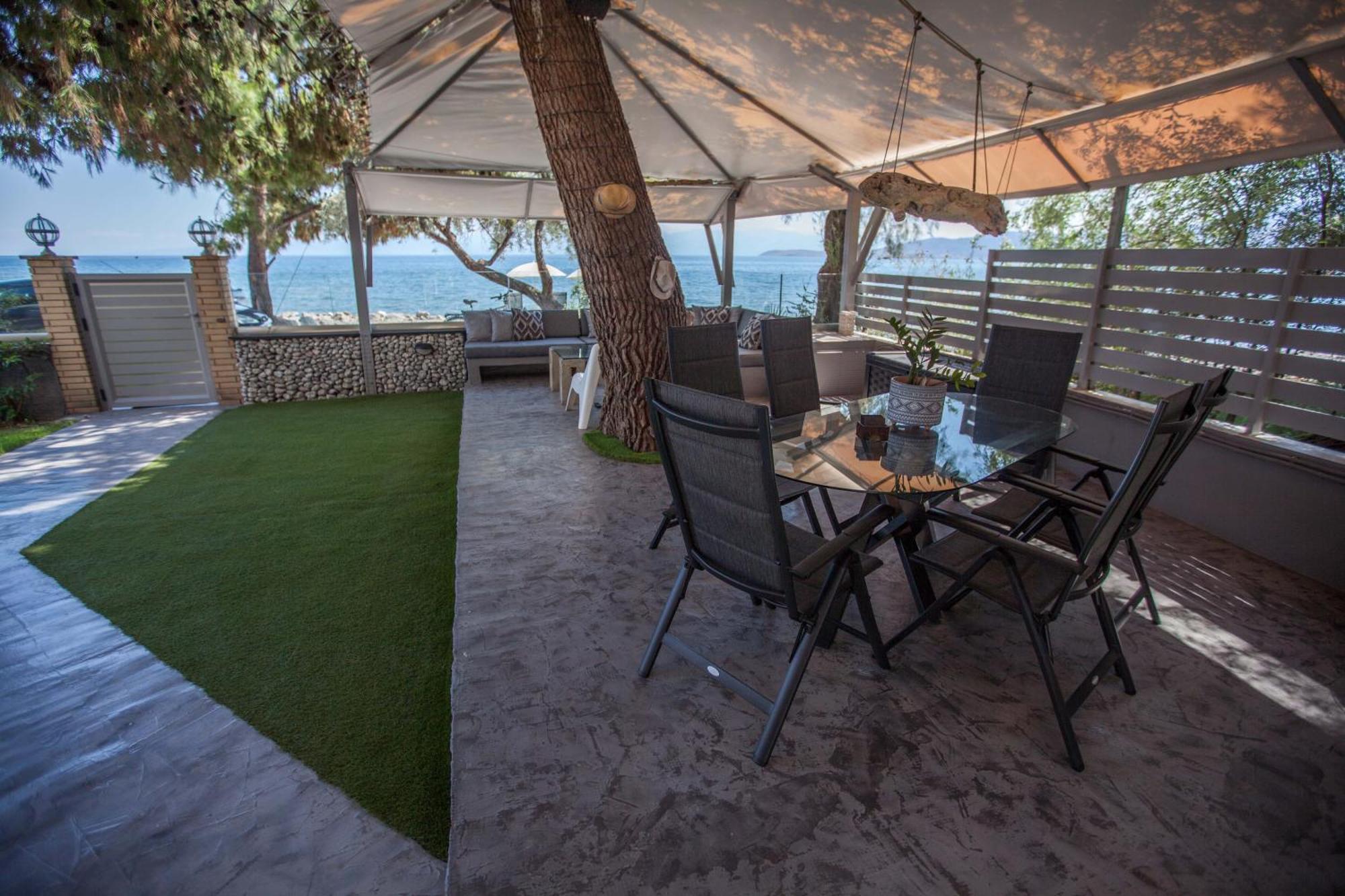 Kalafatis Beach Home Itea Rum bild